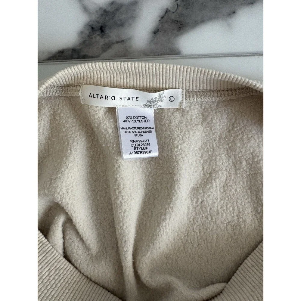 Altar'd State Jackson Hole Women Sweatshirt Size Large - Picture 3 of 5